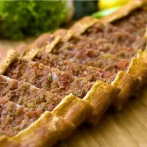 Sade Kıymalı Pide