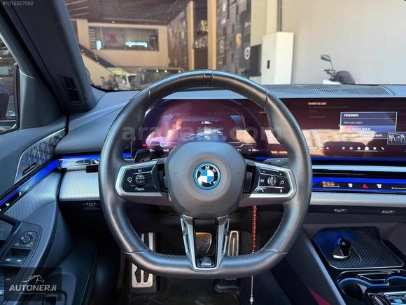 2024 BMW İ5 eDRİVE40 MSPORT-HATASIZ-BOYASIZ-TRAMERSİZ-
